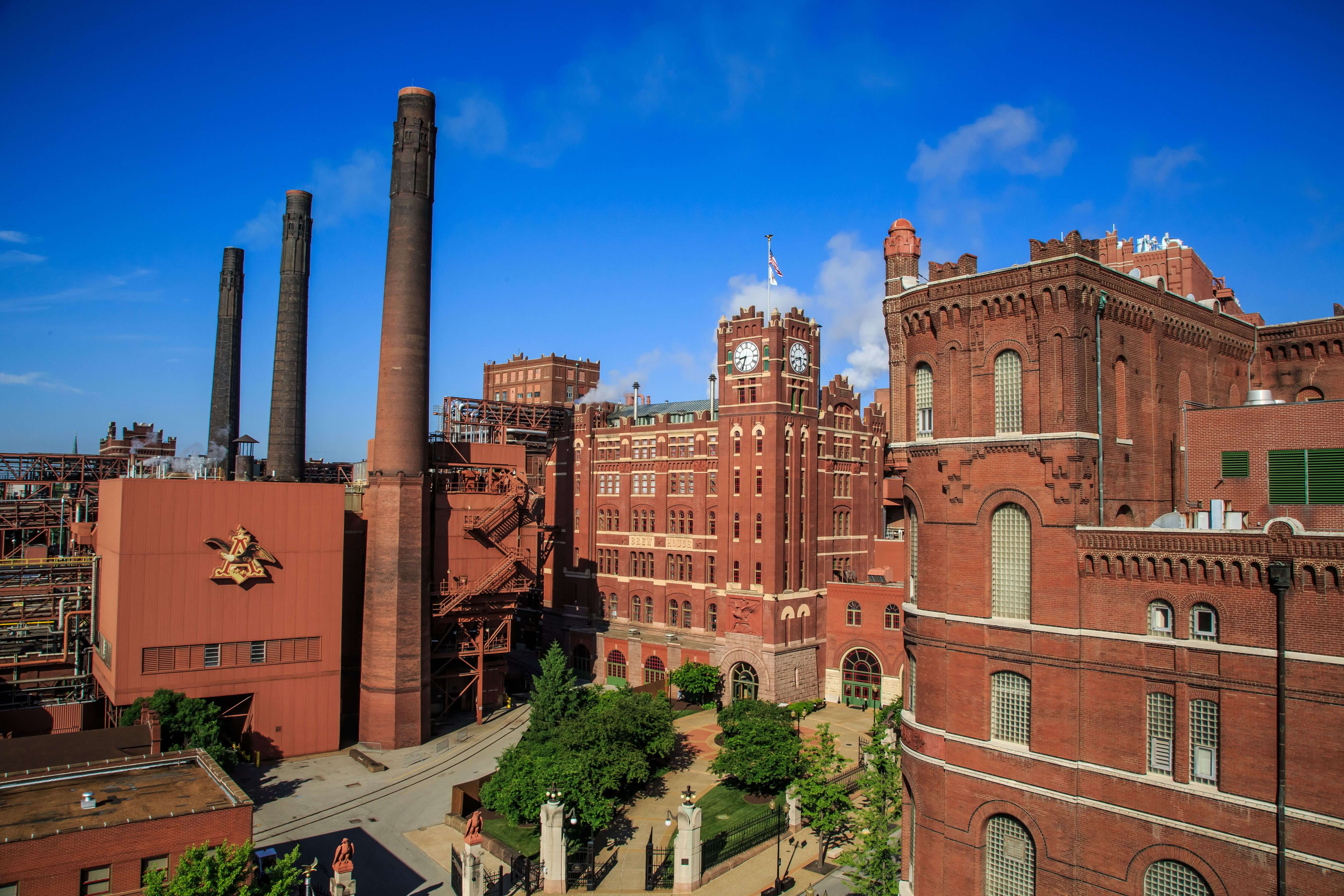 Anheuser-Busch Drives Economic Recovery with $50 Million Investment in St. Louis Brewery, Expanding Seltzer and Packaging Capabilities